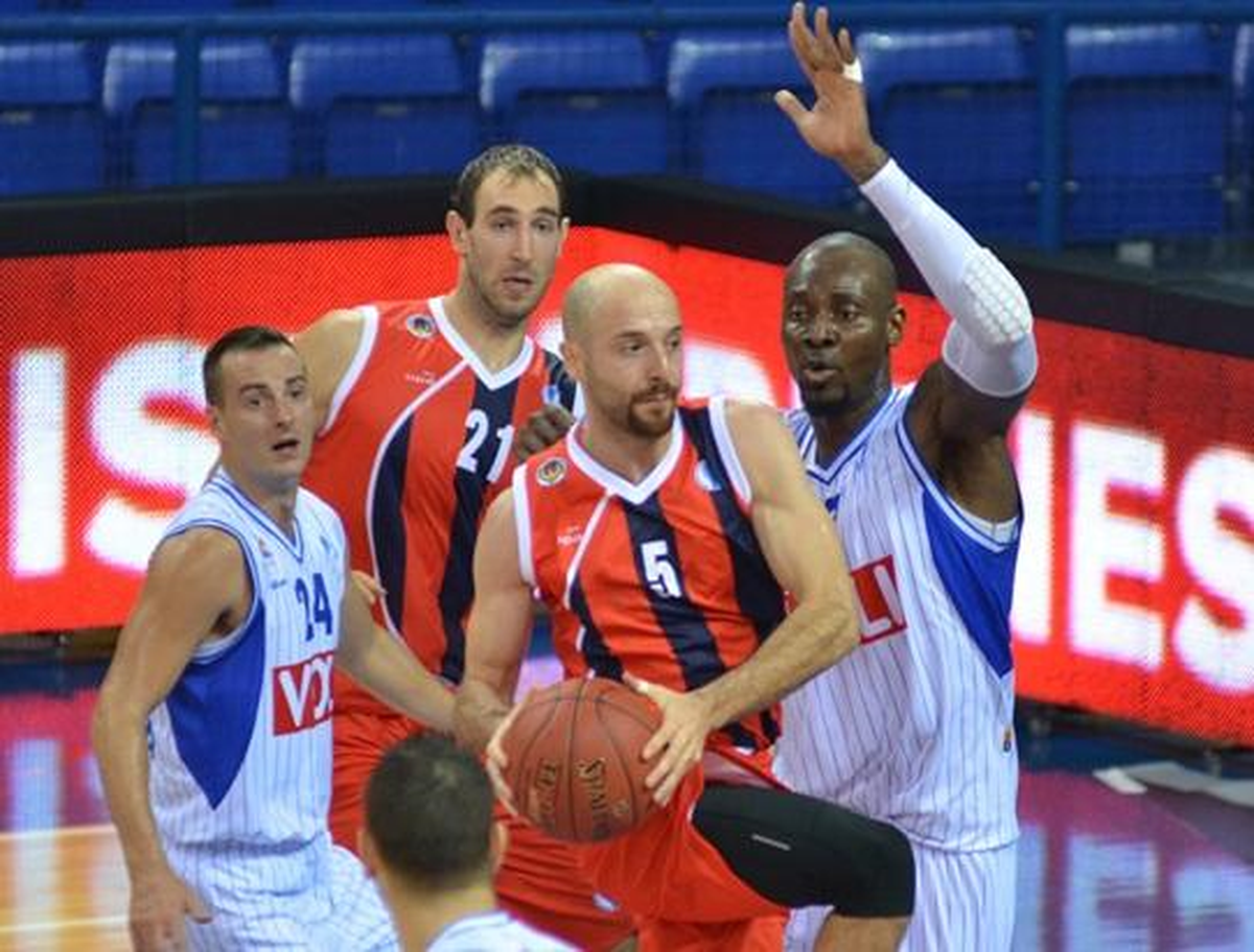 Buducnost Voli: 80 Aykon TED Ankara Kolejliler: 73