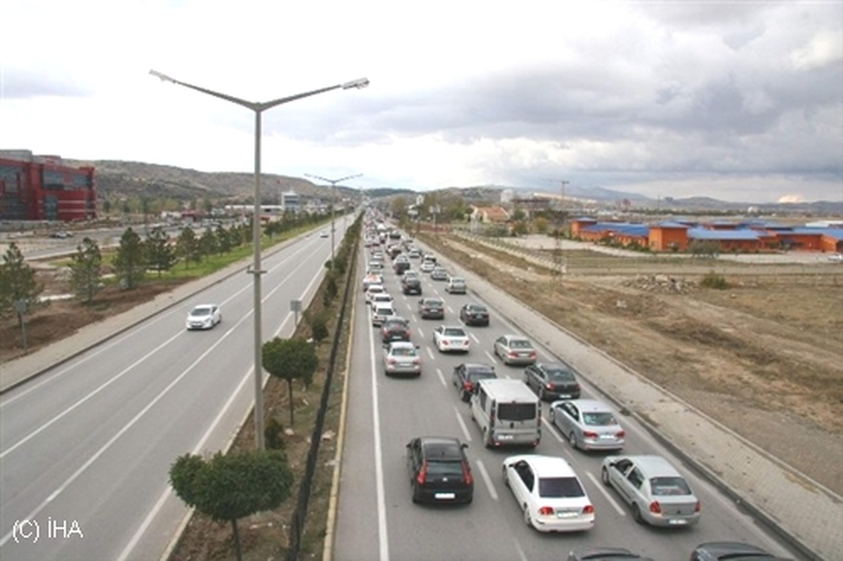Bayram Tatilinde Yollara Düştük