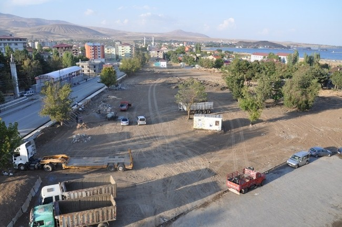 Bitlis\'in En Büyük Park Projesi Tatvan\'da Hayata Geçiriliyor