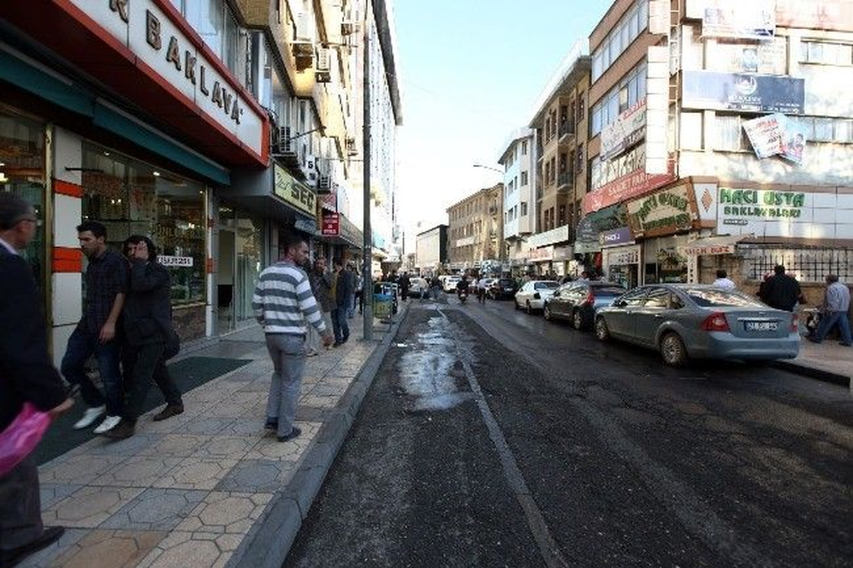 Büyükşehir Belediyesinin Üst Yapı Yenileme Çalışmaları