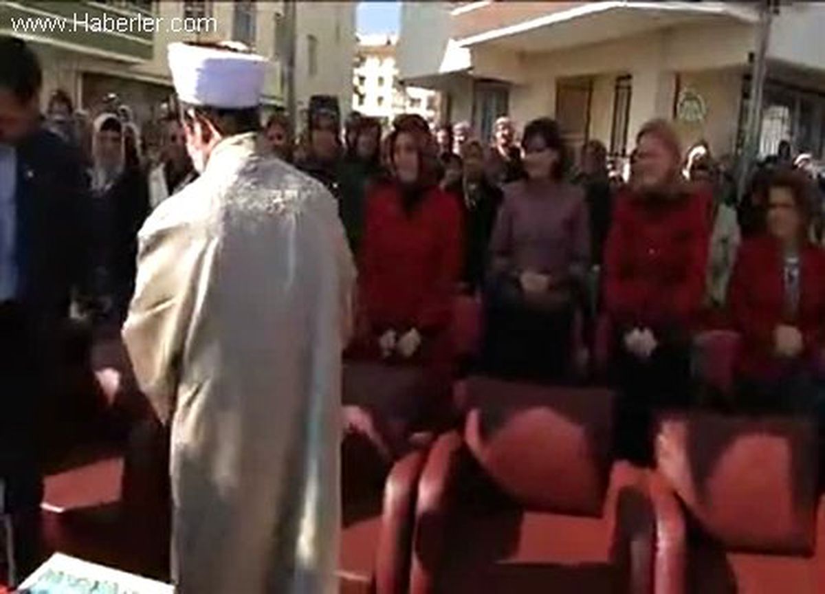 Diyanet İşleri Başkanı Görmez, Başkentte cami açılışları (1)