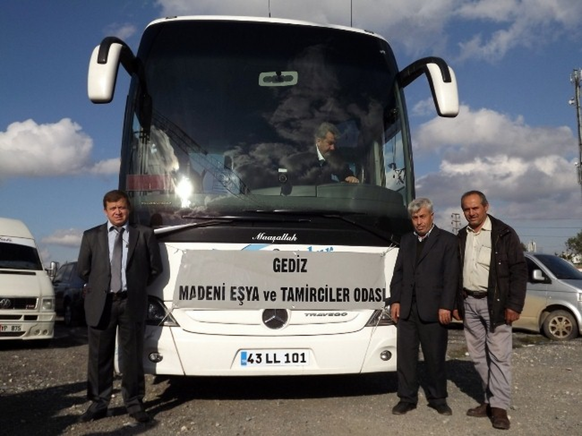 Gediz Esnaf ve Sanatkarlar Odası Üyelerine Fuar Ziyareti