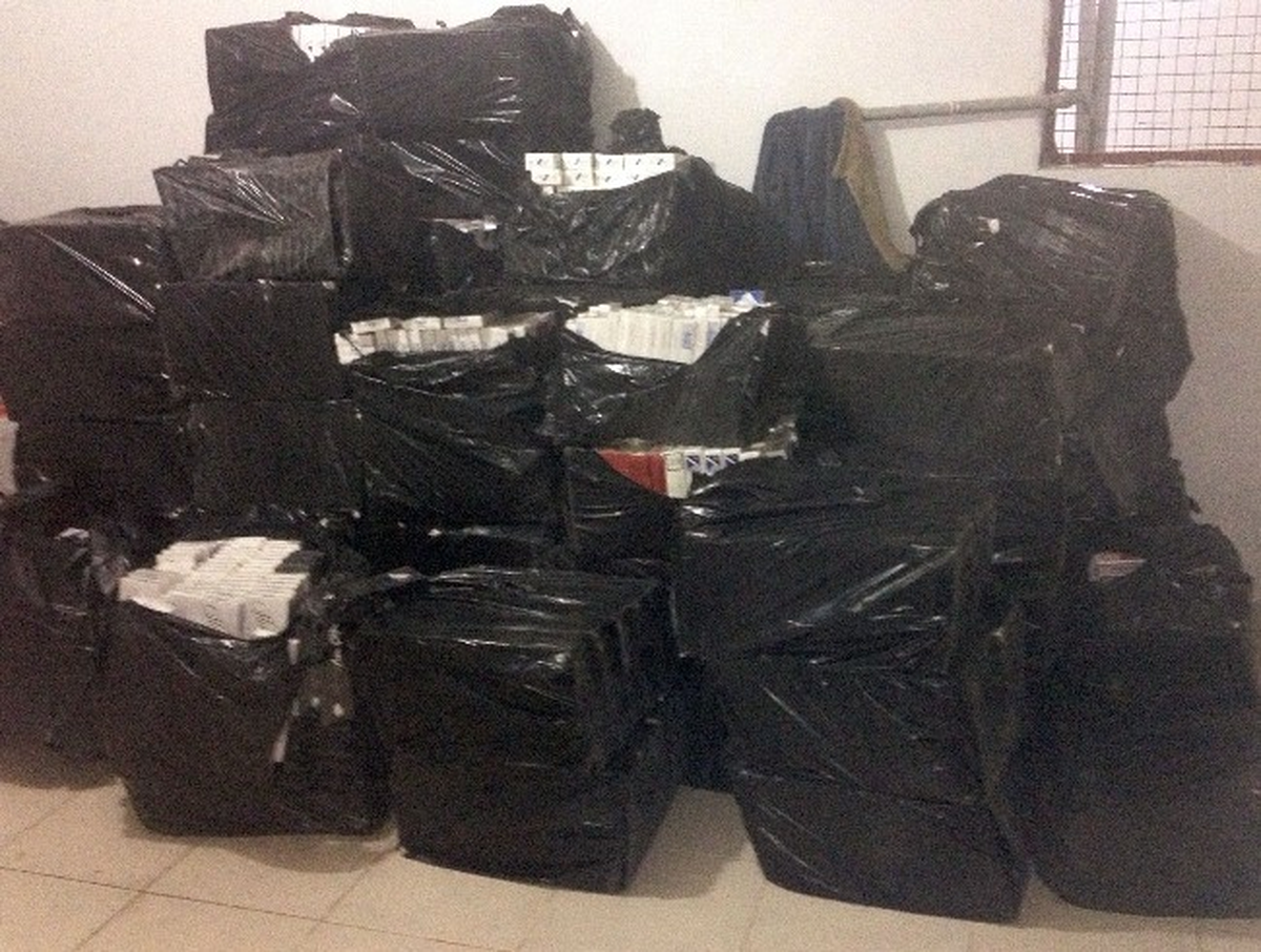 Gümrük Kaçakçısı 24 Kişi Yakalandı