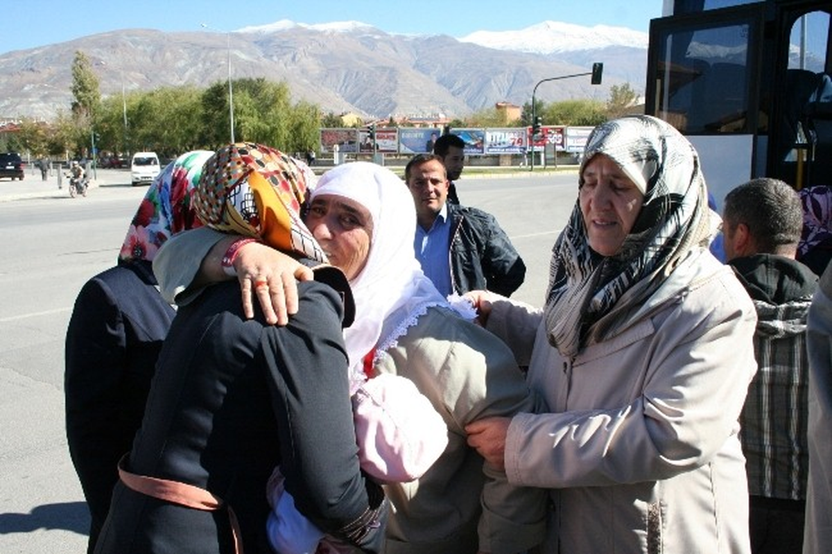 İlk Hac Kafilesi Erzincan\'a Döndü