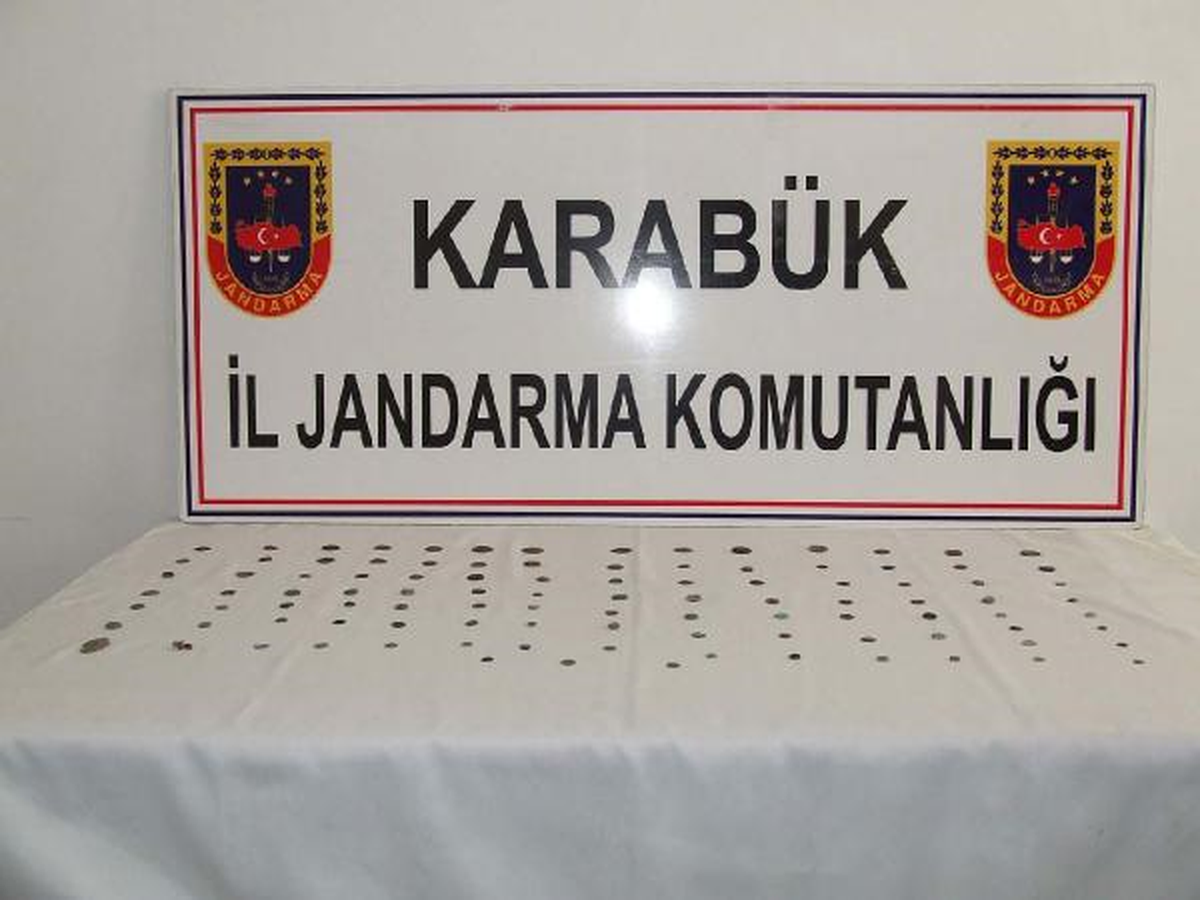 Jandarma Ekiplerinden İzinsiz Kazı Operasyonu