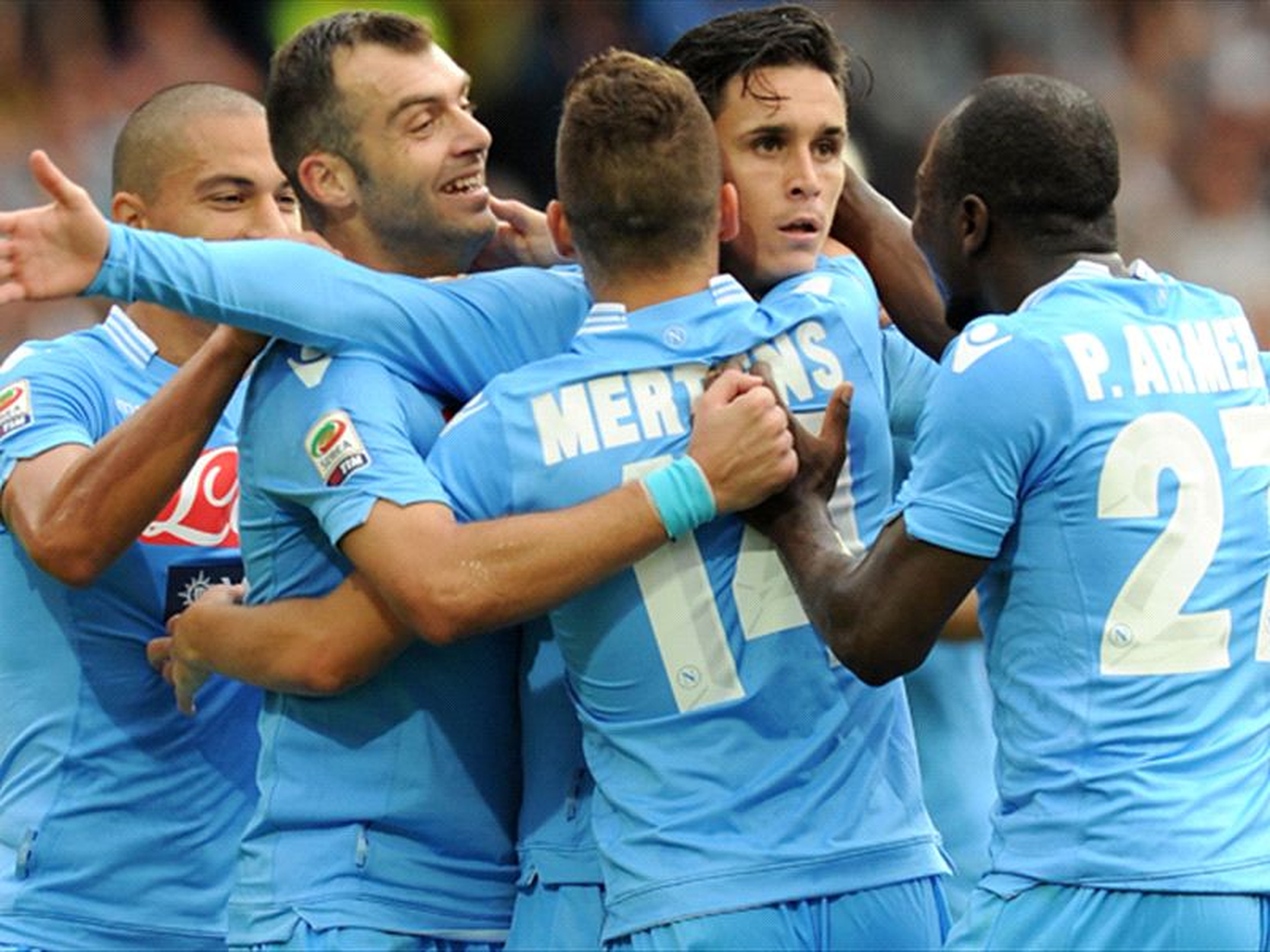 Marsilya\'nın Konuğu Napoli