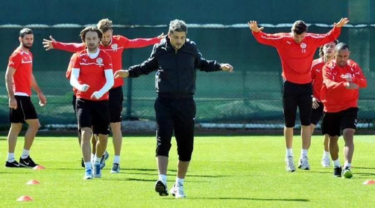 MP Antalyaspor, Kardemir Karabükspor Maçına Hazırlanıyor