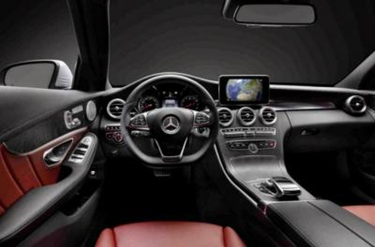 Mercedes-Benz C ve V Serisi Detaylanıyor