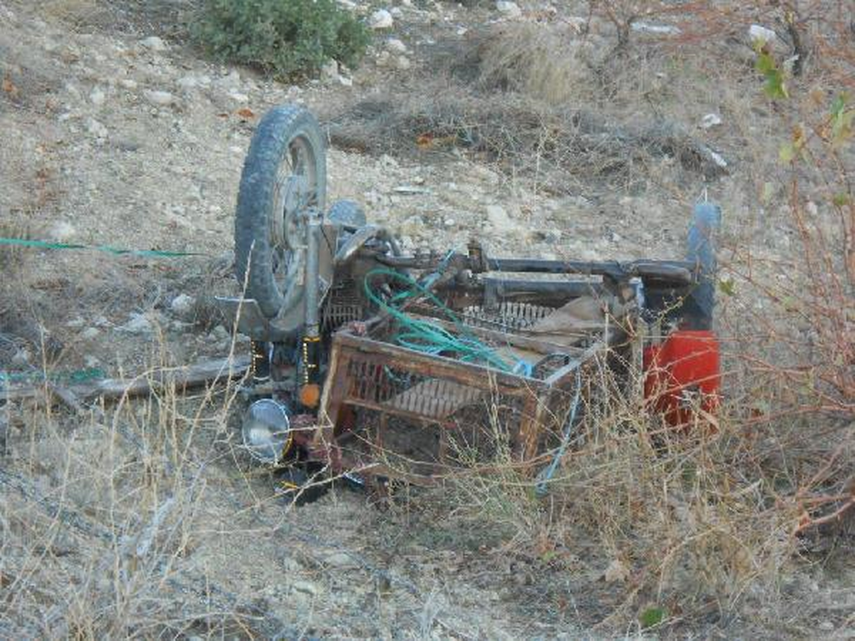 Manisa\'da Motosikletle Şarampole Yuvarlanan Sürücü Öldü