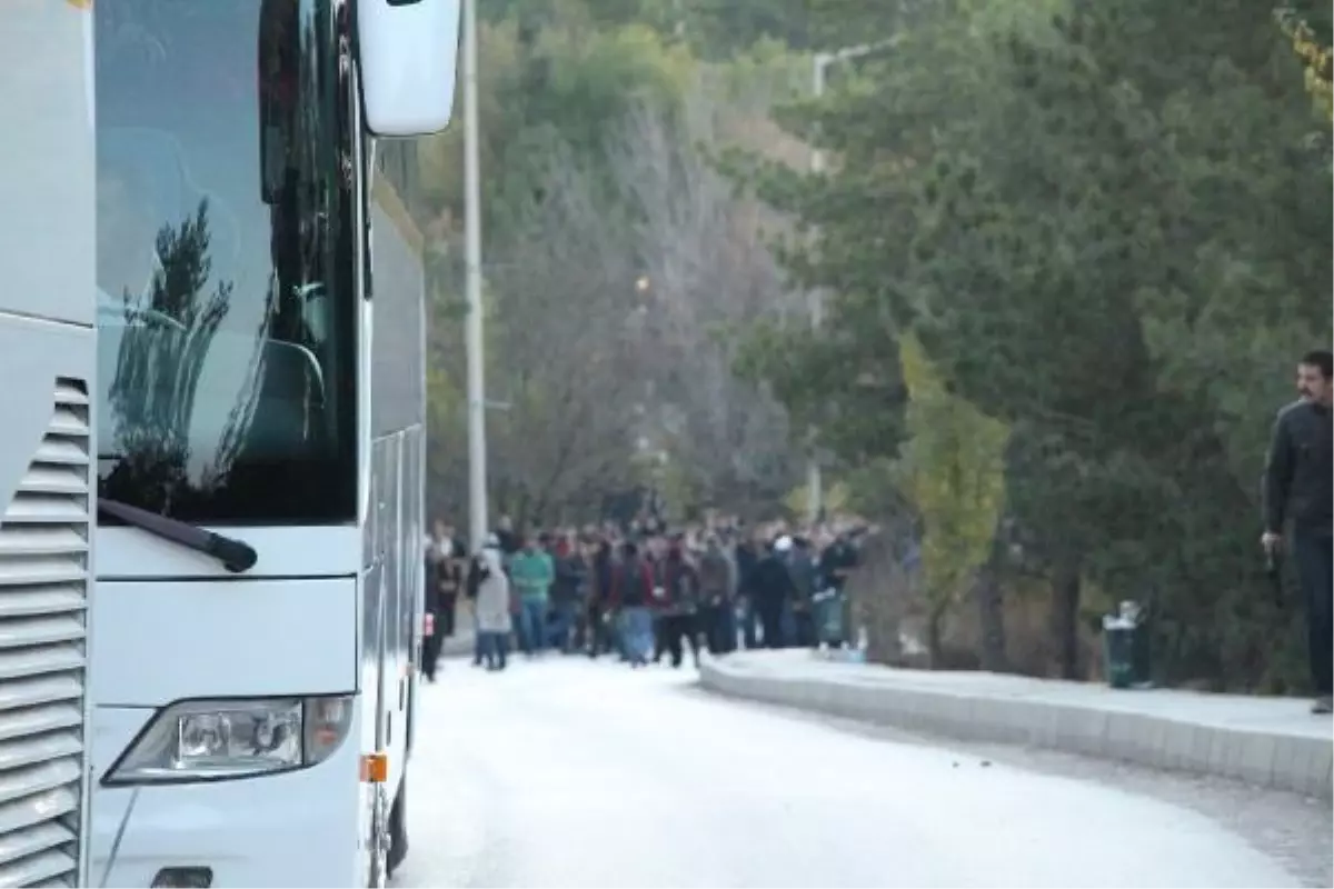 ODTÜ'de 'Fidanını Kap Gel' Eylemi (2)