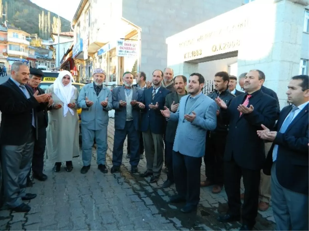 Posof\'un İlk Hac Kafilesi Hacdan Geldi