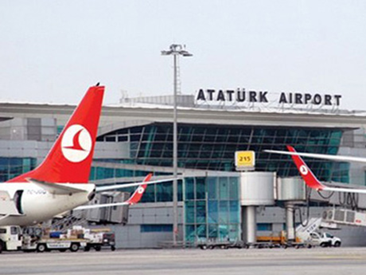 Atatürk Havalimanı\'nda Saldırı: 1 Ölü