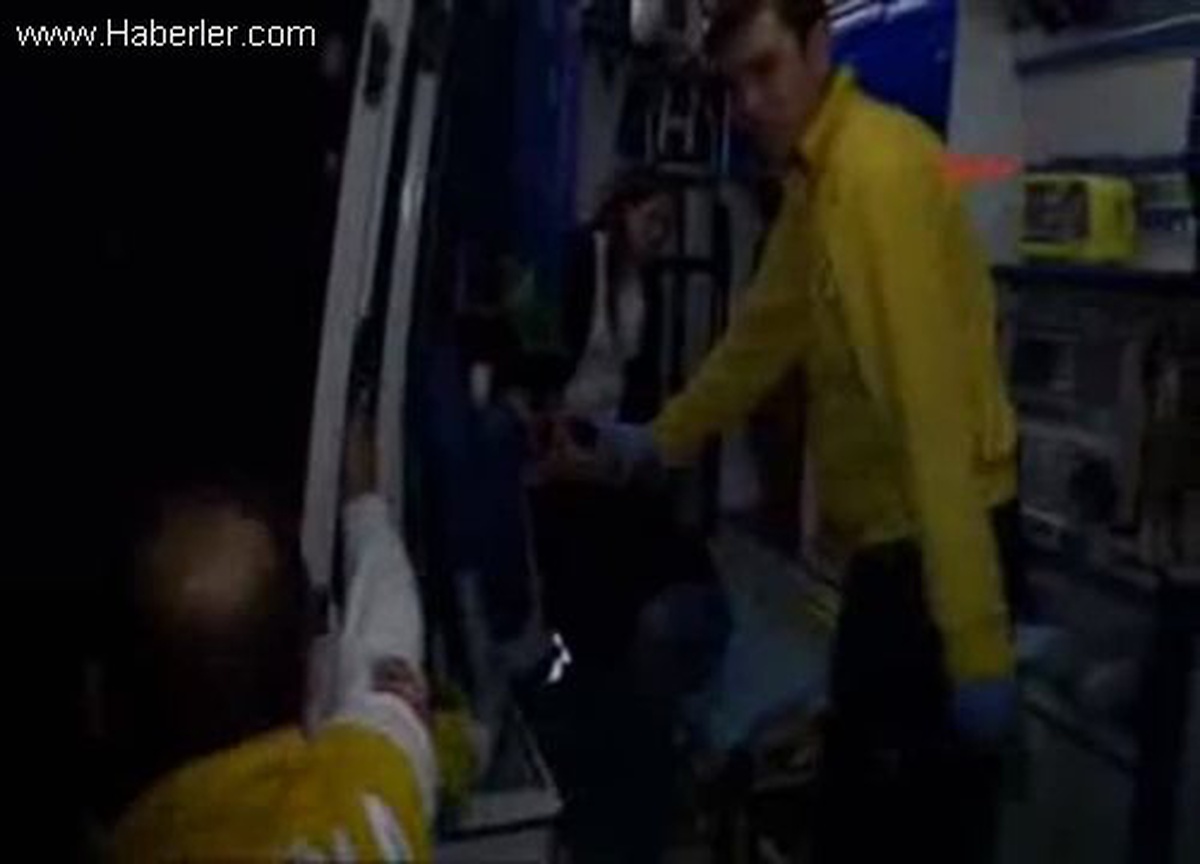 Viraja Hızlı Girince Kaza Yaptı