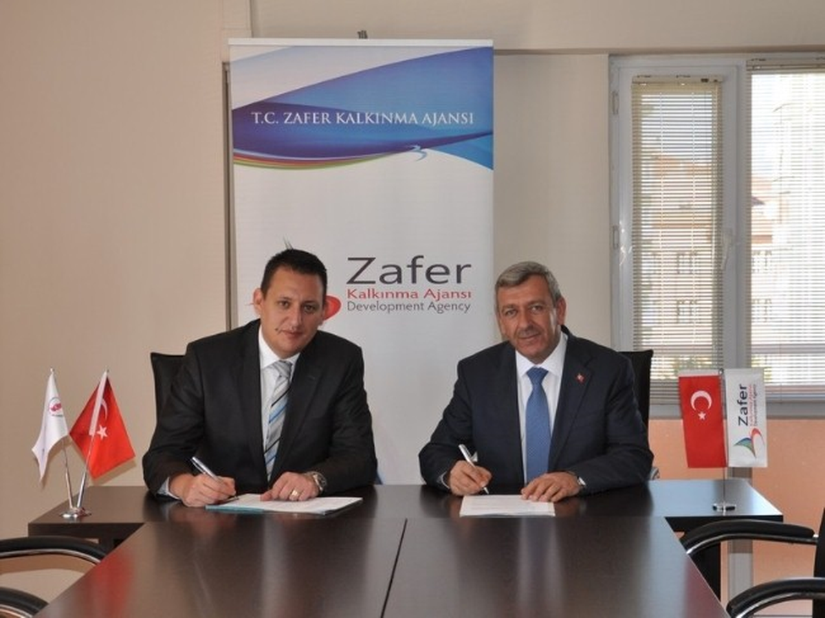 Zeka\'dan 6 Projeye Destek