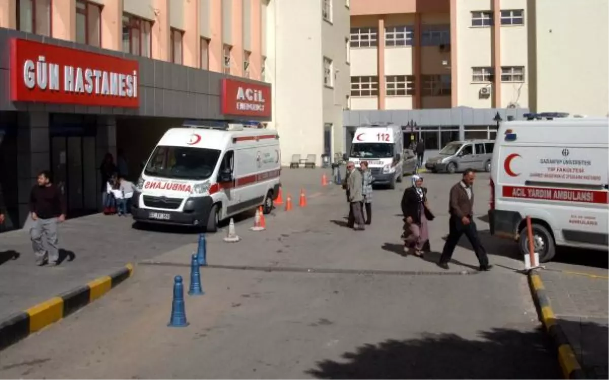 2 General Suriye Sınırında Trafik Kazasında Yaralandı (2)