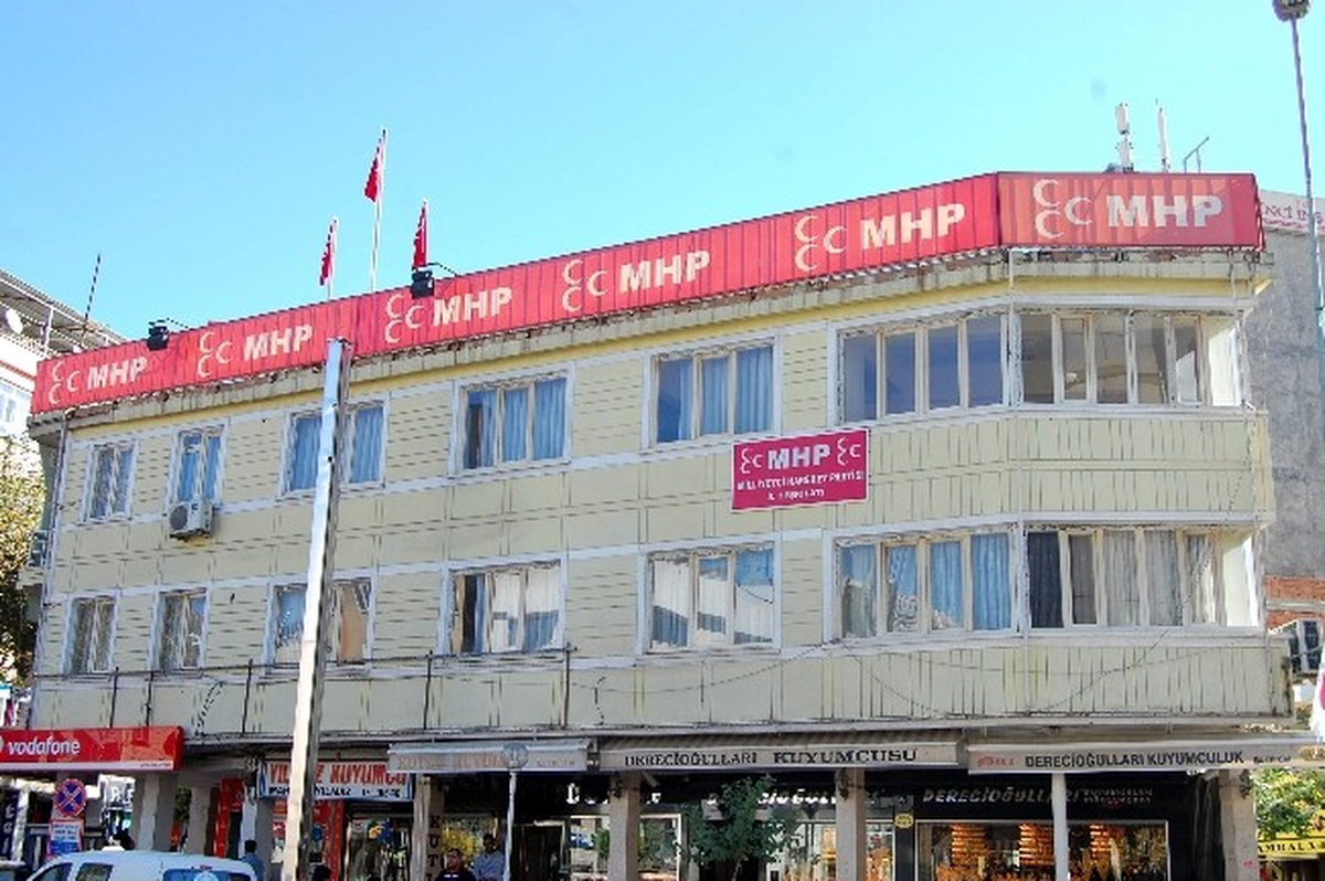 Adıyaman\'da MHP İl Teşkilatı\'nın Kapıları Kapandı