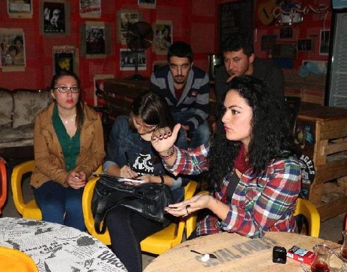 Adü\'lüler Cinsel Saldırılara Savaş Açtı