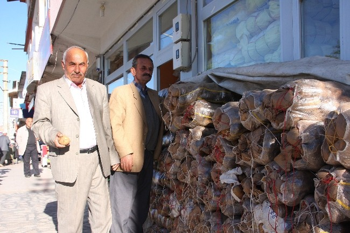 Ahlat Patatesinde Verim Düşük Fiyat Yüksek