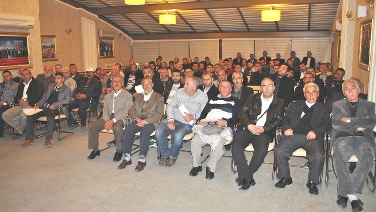 AK Parti Melikgazi Teşkilatı Sandık Görevlilerini Topladı