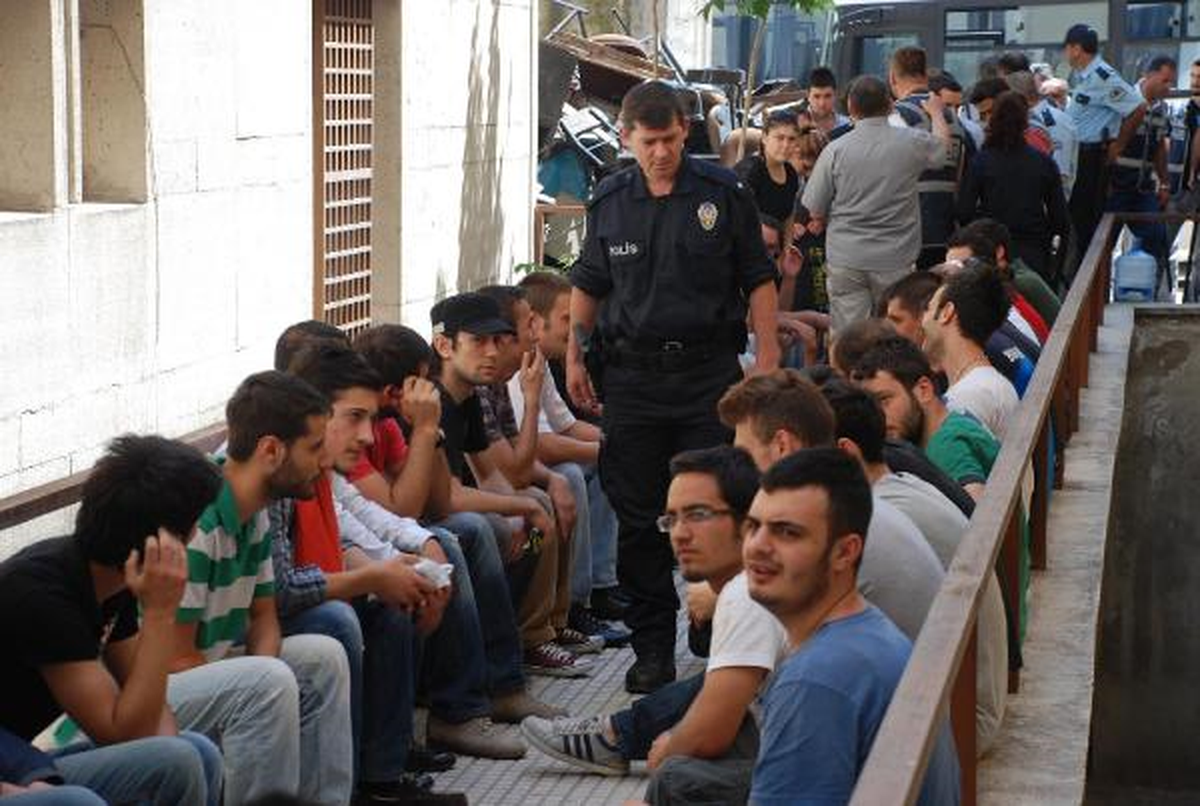 Bursa\'da 55 Sanıklı Gezi Olayları Davası Ertelendi