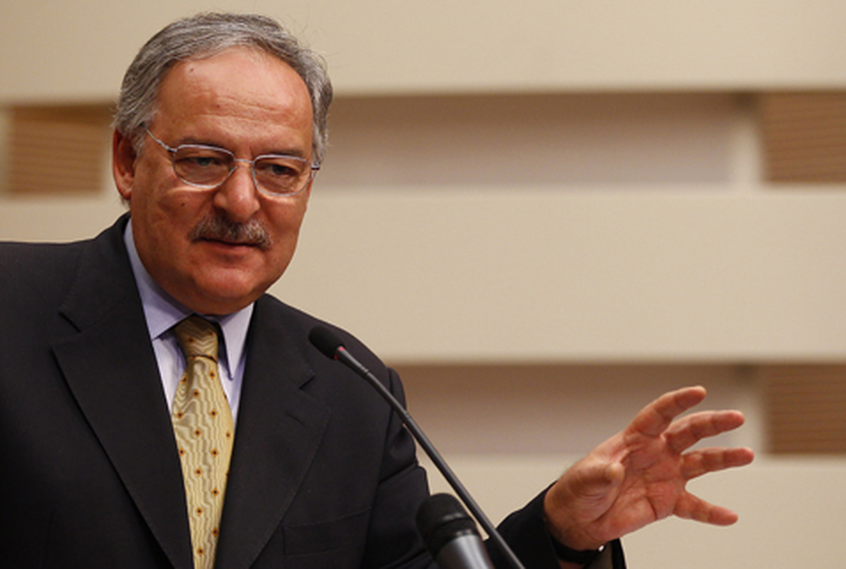 Chp\'li Koç: Sana Camileri Yıktırmayacağız Sayın Başbakan