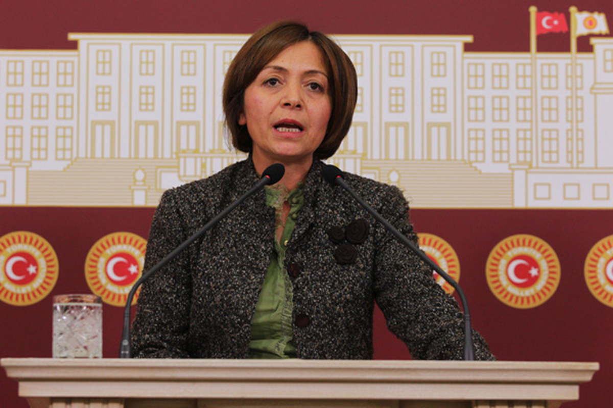 CHP\'li Yılmaz, Disiplin Kuruluna Sözlü Savunmasını Yaptı