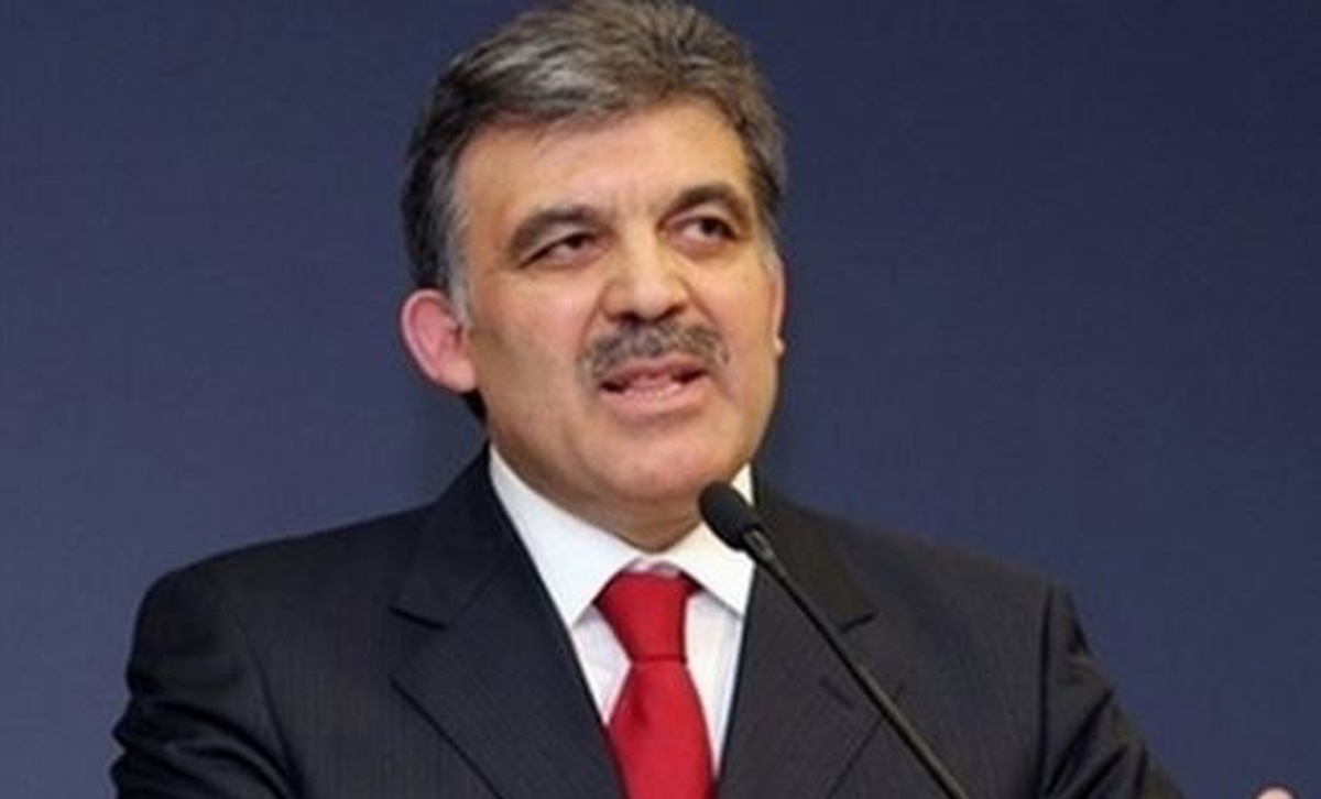 Fidan\'a Bir Destek de Cumhurbaşkanı Gül\'den: Dışarıda Yazılıp Çizilenler Bizim İçin Değerli Değil