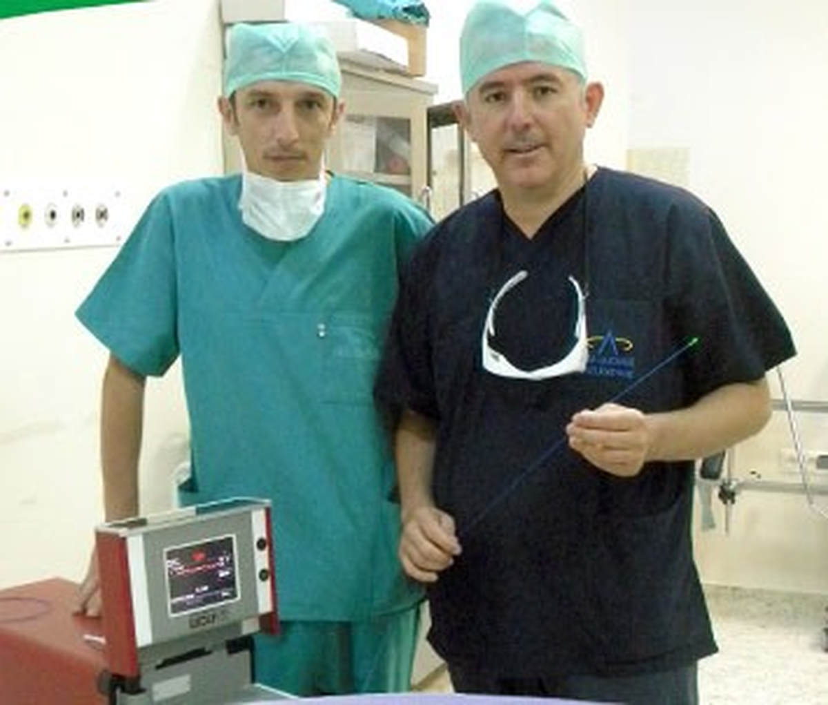 Giresun Özel Ada Hastanesi\'nde Böbrek Taşı Tedavisinde Bıçaksız Ameliyat Dönemi Başladı
