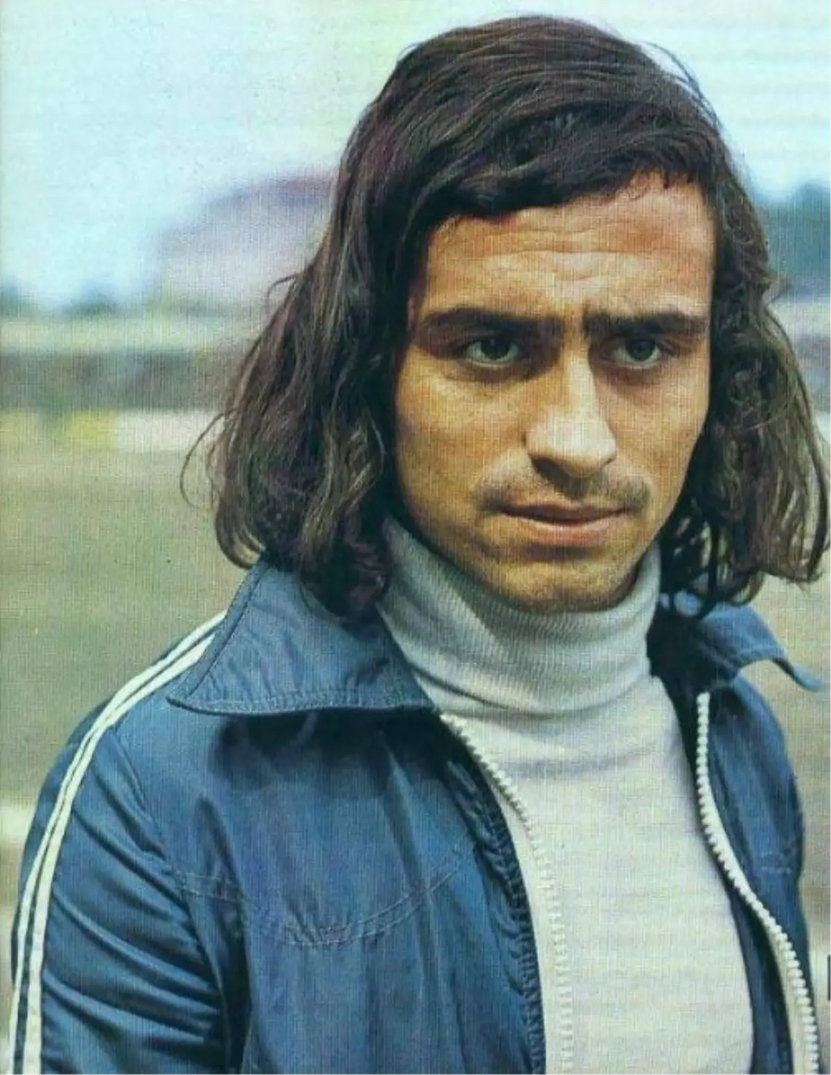 Hayatını Kaybeden Efsane Futbolcu Kadir Özcan'ın Başarılarla Dolu Kariyeri