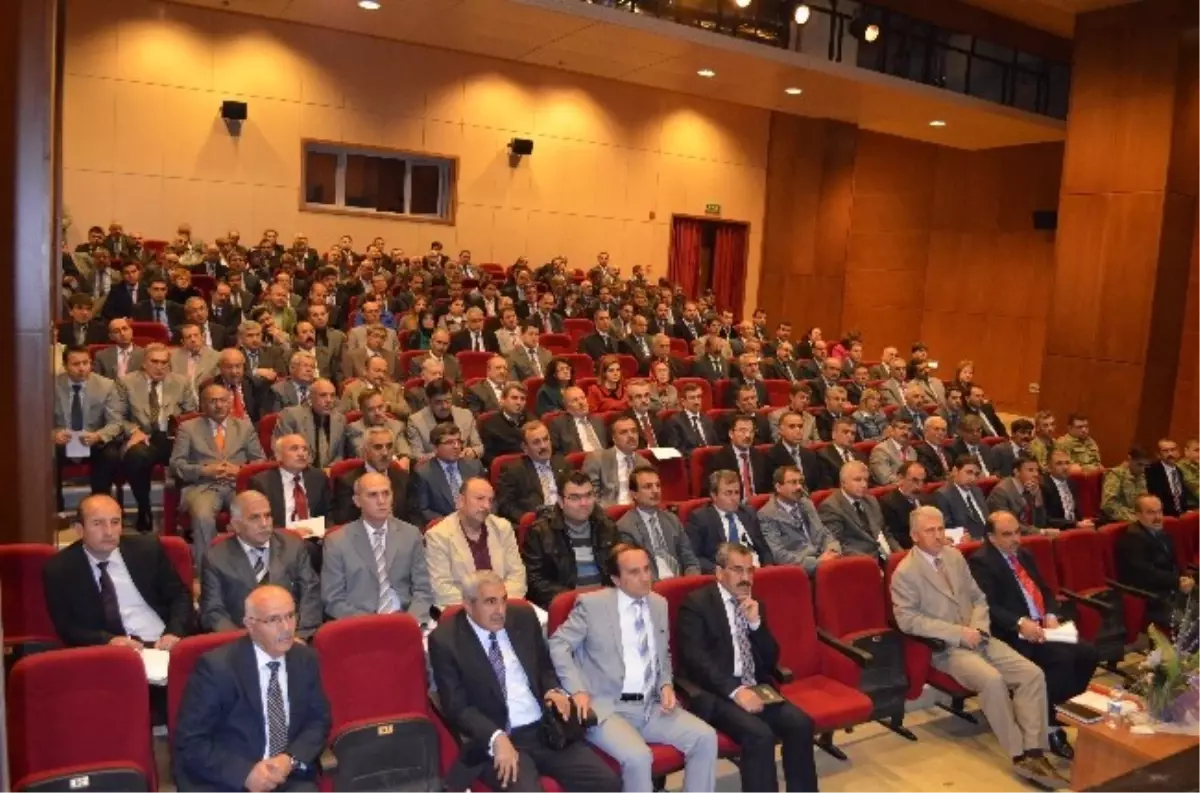 İdarecilere Hizmet İçi Eğitim Başladı