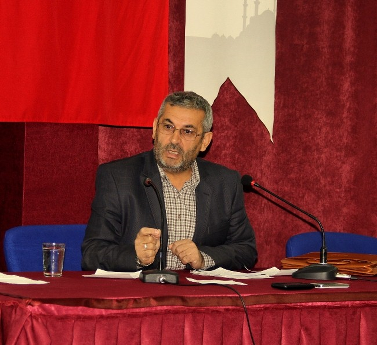 İlahiyatçı- Yazar Gümüş: "İslam\'da Bilgi Kaynaklarının En Önemlisi \'Vahiy\'dir"