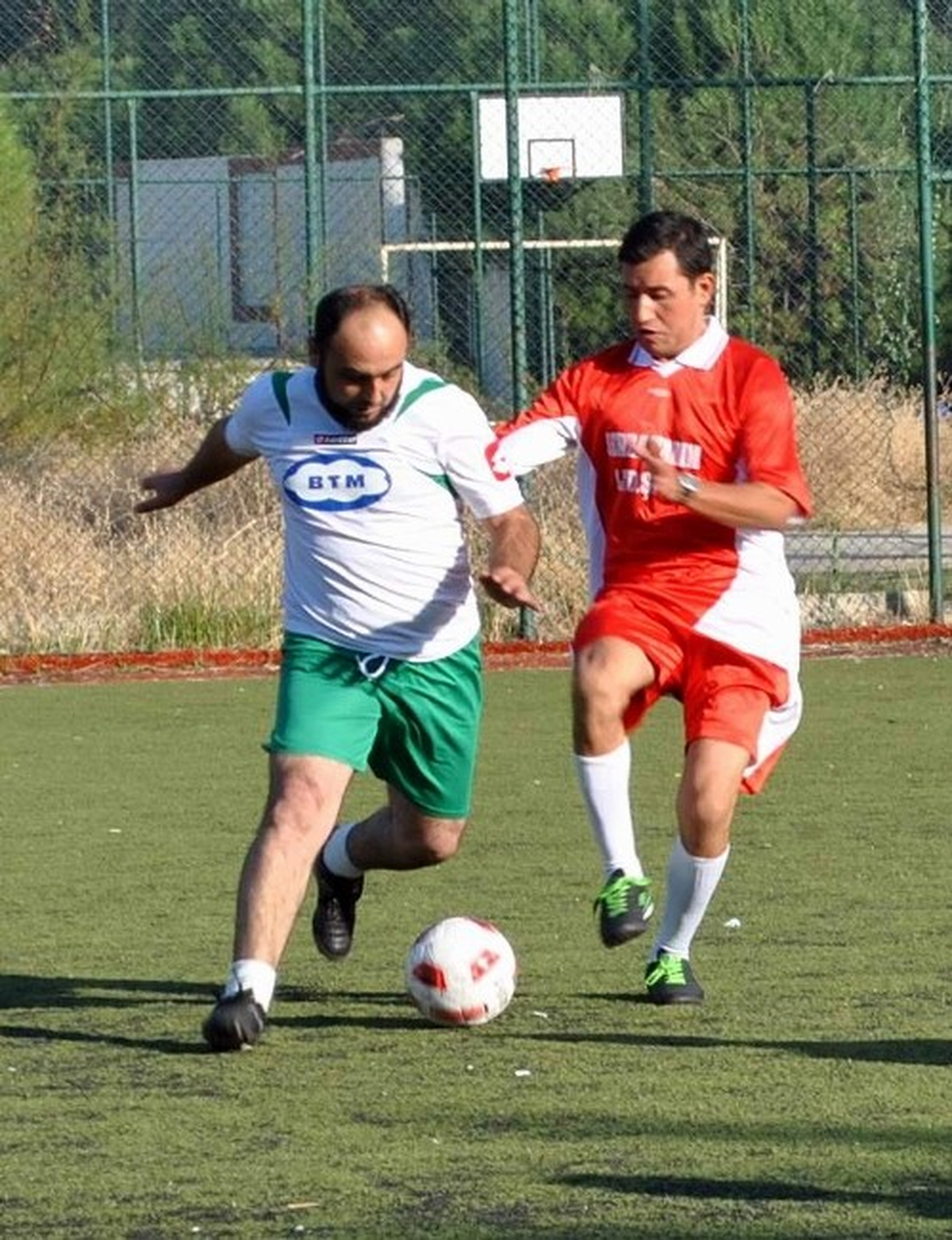 İmamlar Sahaya İndi