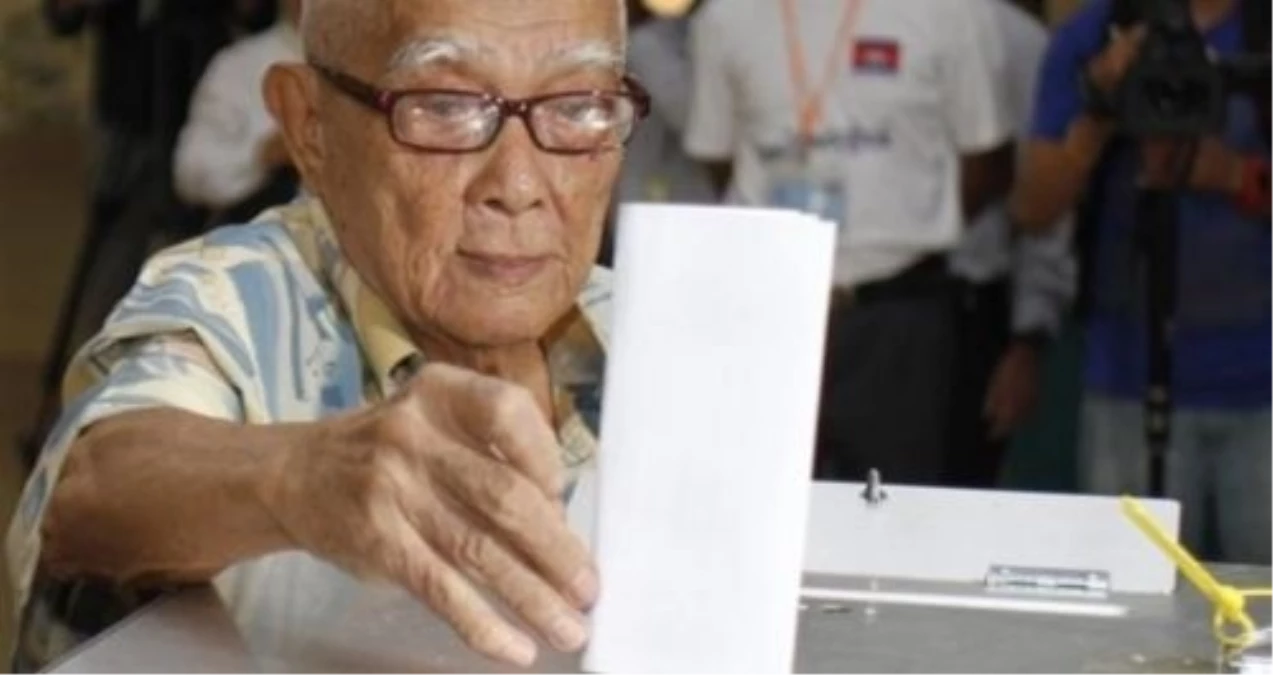 Kamboçya\'da Muhalefetten Seçim Sonuçlarına Karşı Gösteri