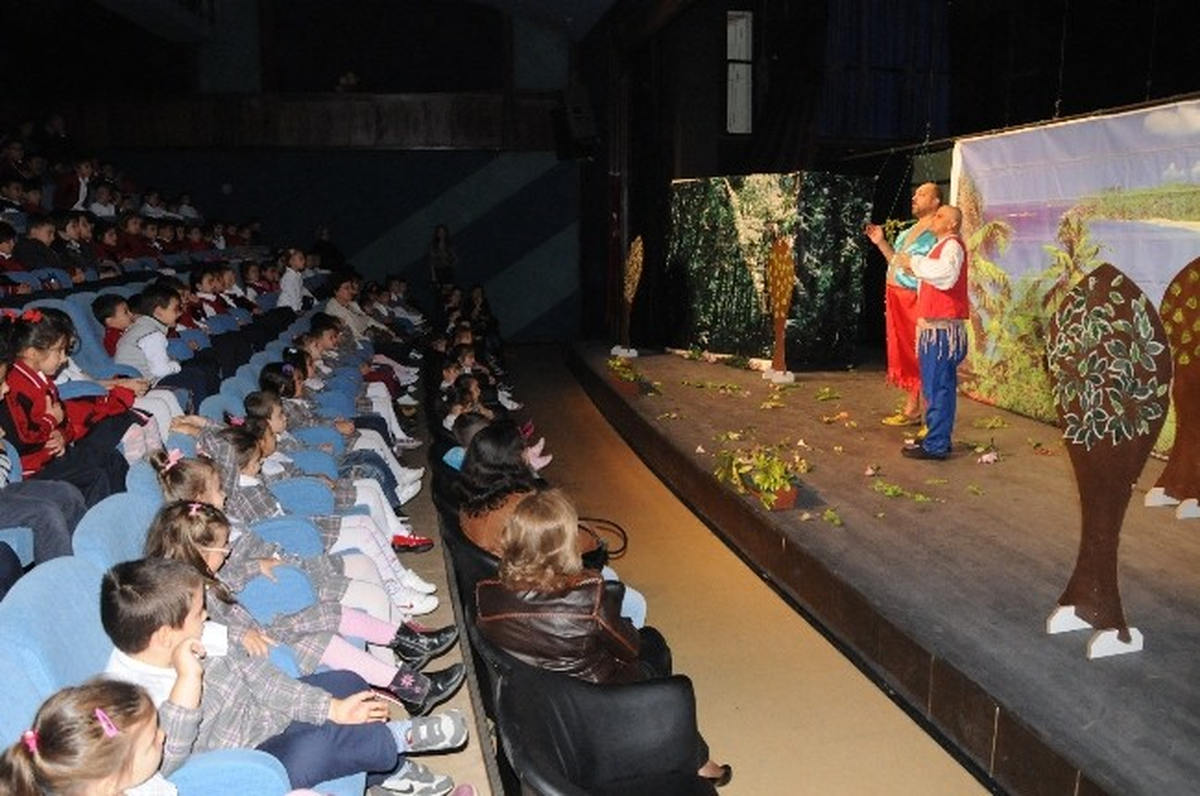 Keloğlan Çocuk Oyunu Çorlu'da Sahnelendi