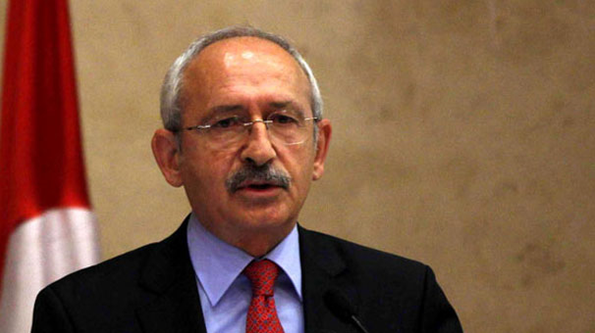 Kılıçdaroğlu\'ndan Teknik Direktör Özcan İçin Taziye Mesajı
