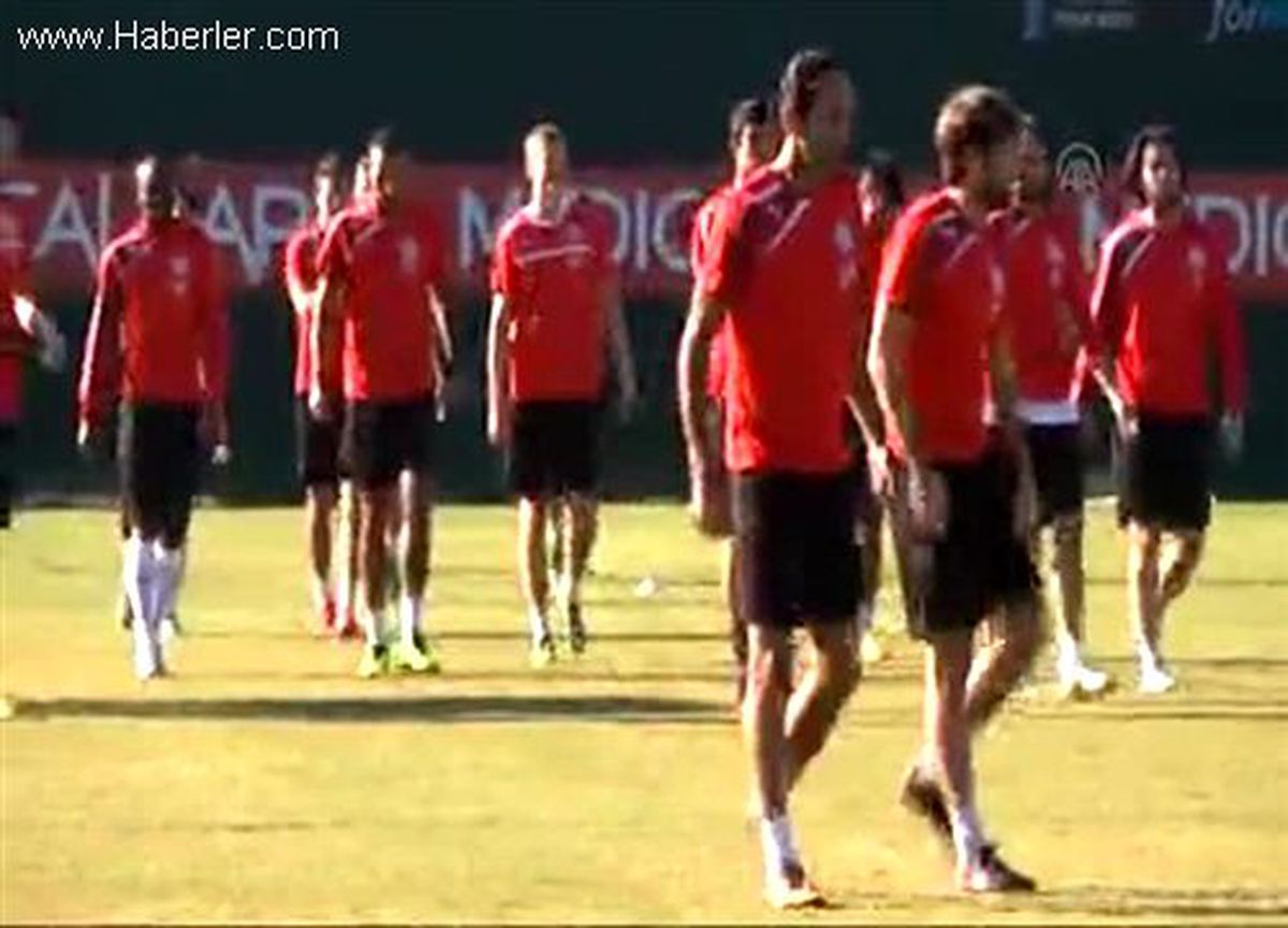 MP Antalyaspor Teknik Direktörü Aybaba