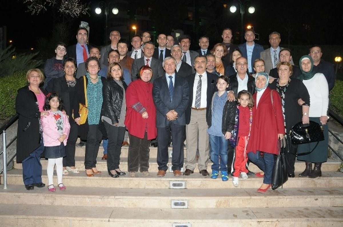 Müdüre Veda Yemeği