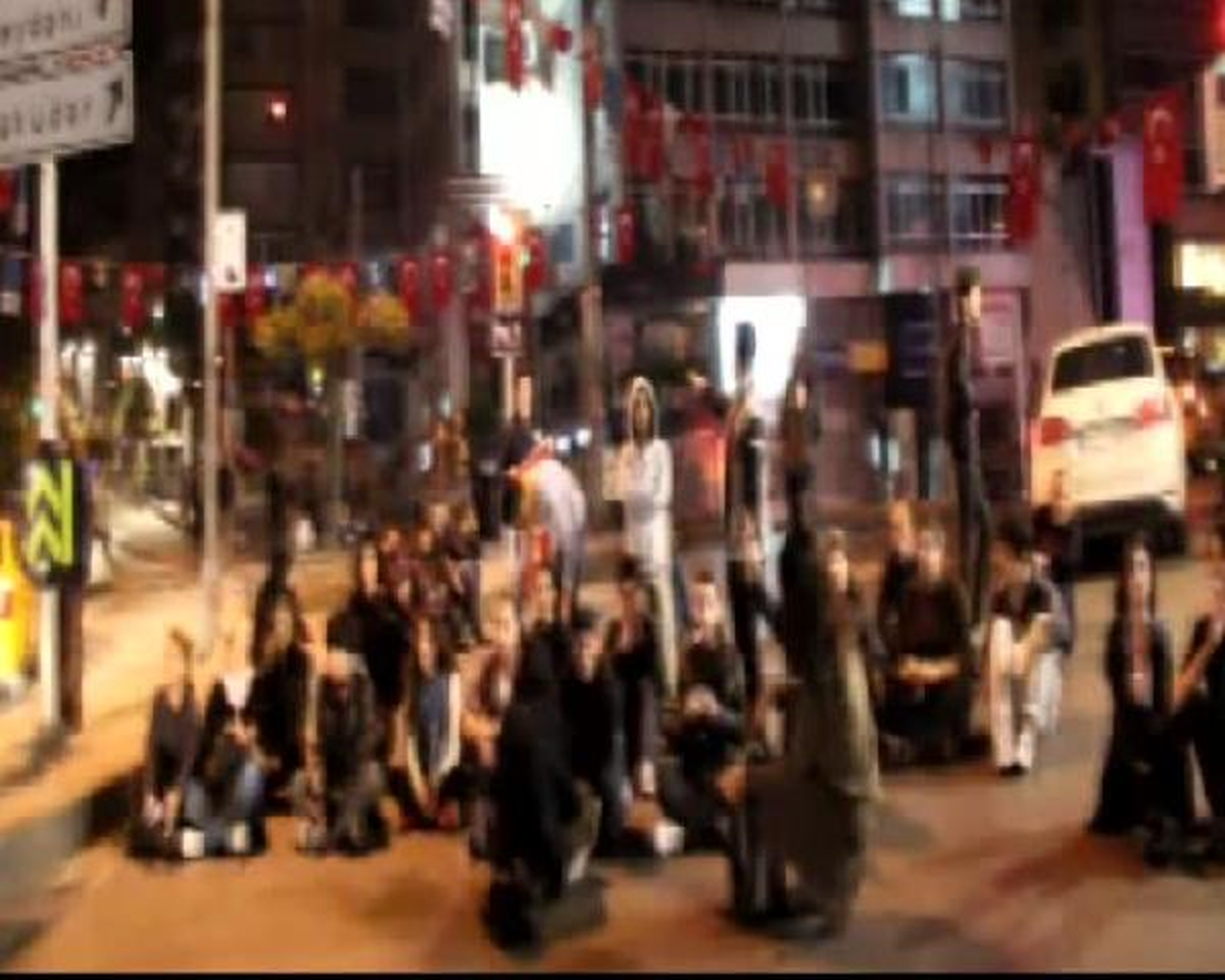 ODTÜ Eylemi Yapan Grupla Taksiciler Arasında Tartışma Çıktı