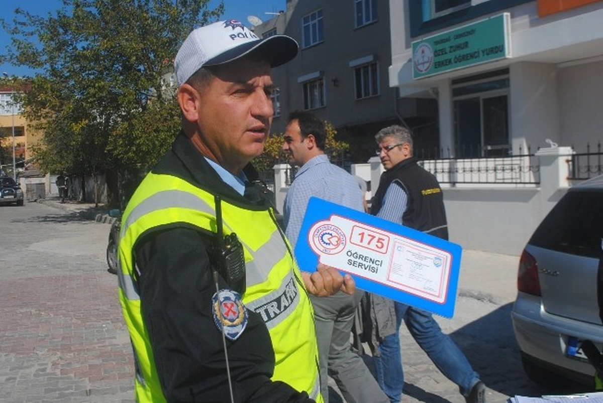 Polis, Okul Servisi Denetimlerini Sıklaştırdı