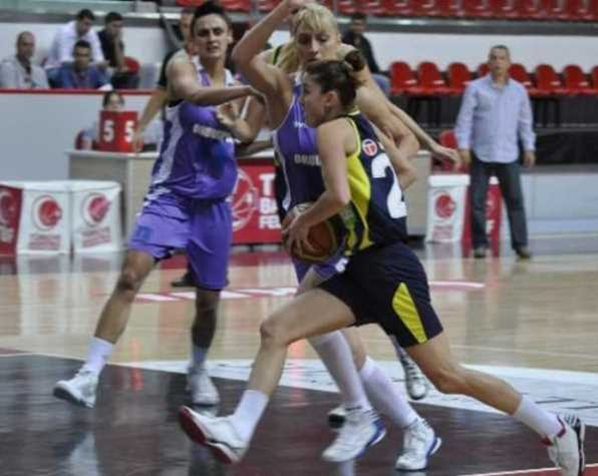 Fenerbahçe: 81 Orduspor: 54