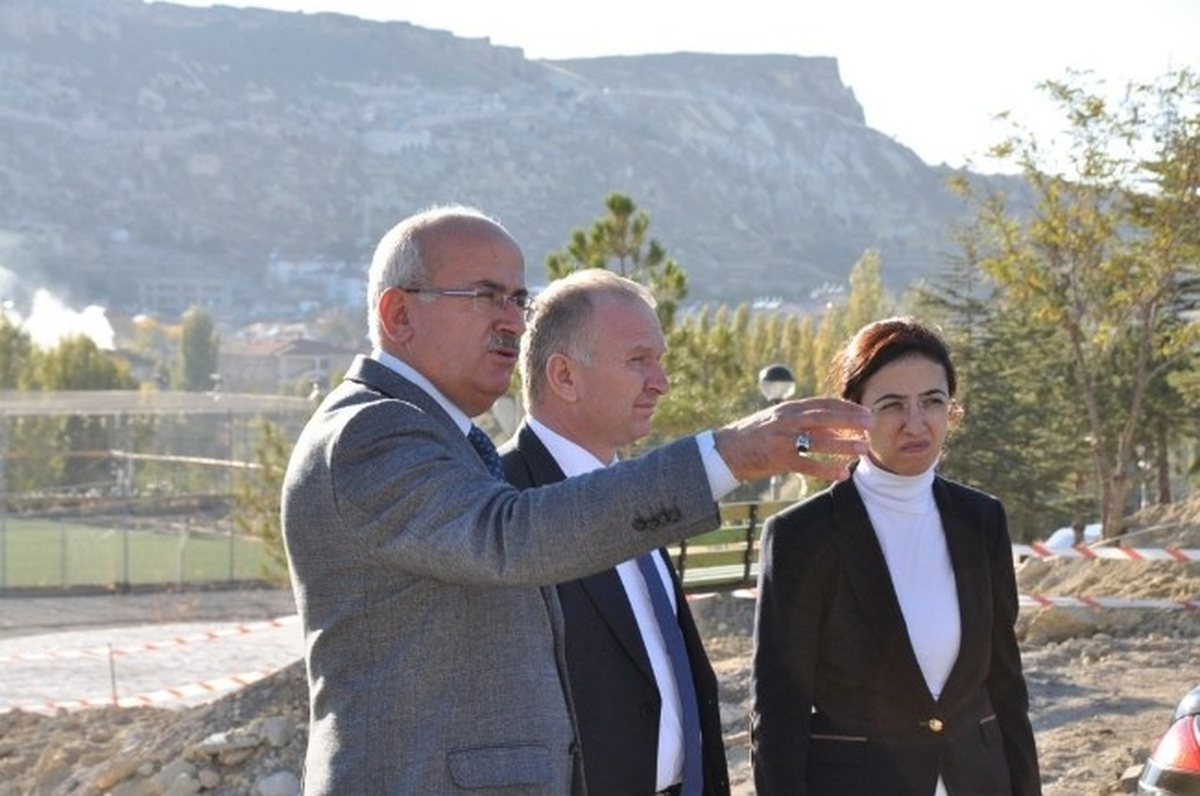 Nevşehir Valisi Ceylan\'dan Ürgüp Belediyesine Ziyaret