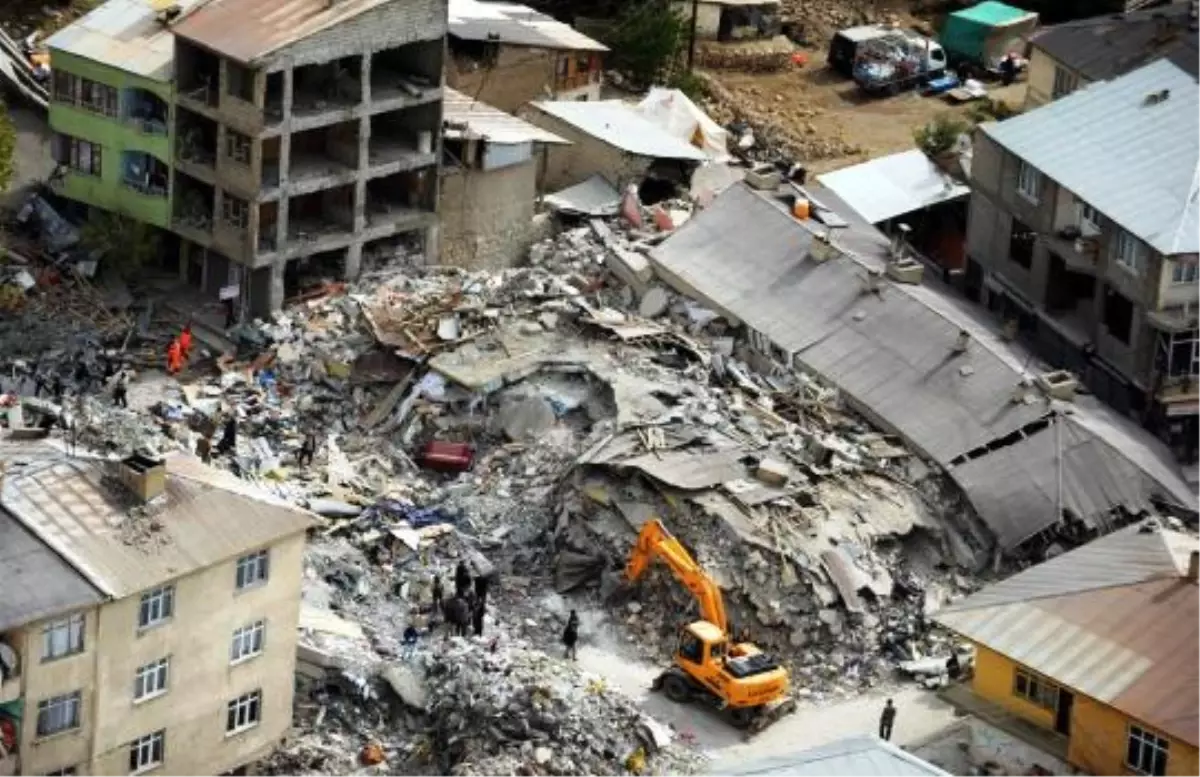 Van Depreminin 2. Yılı