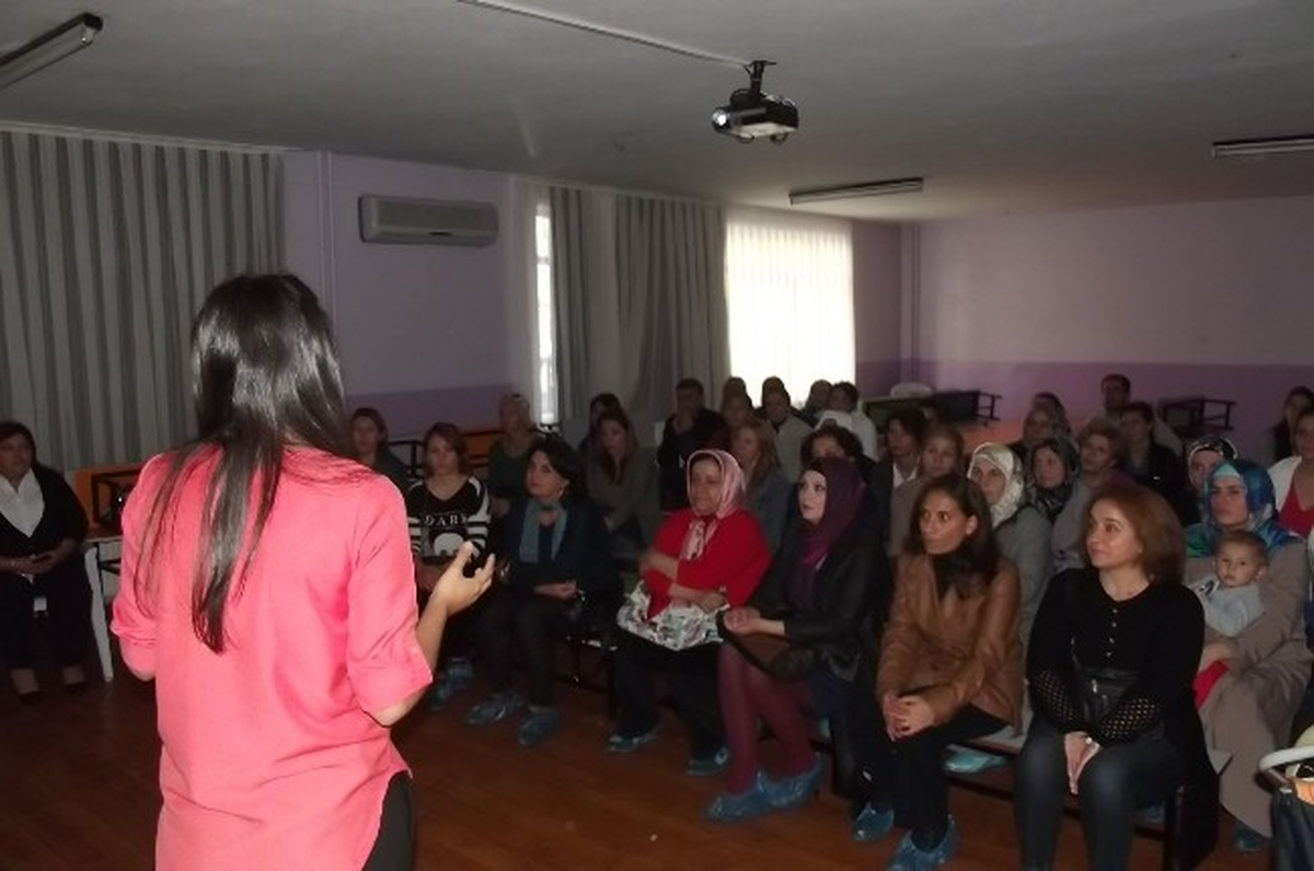 Velilere Okul Öncesi Eğitimi Semineri