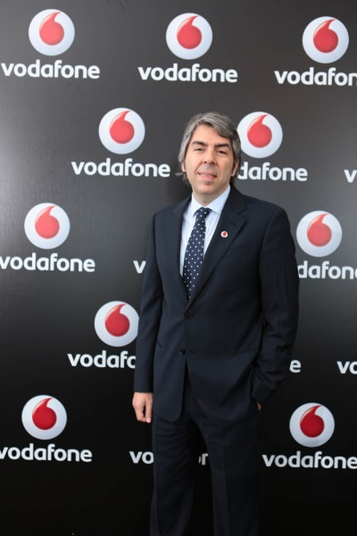 Vodafone, Bayramda Yurtdışında Kişi Başı 300 TL Tasarruf Ettirdi