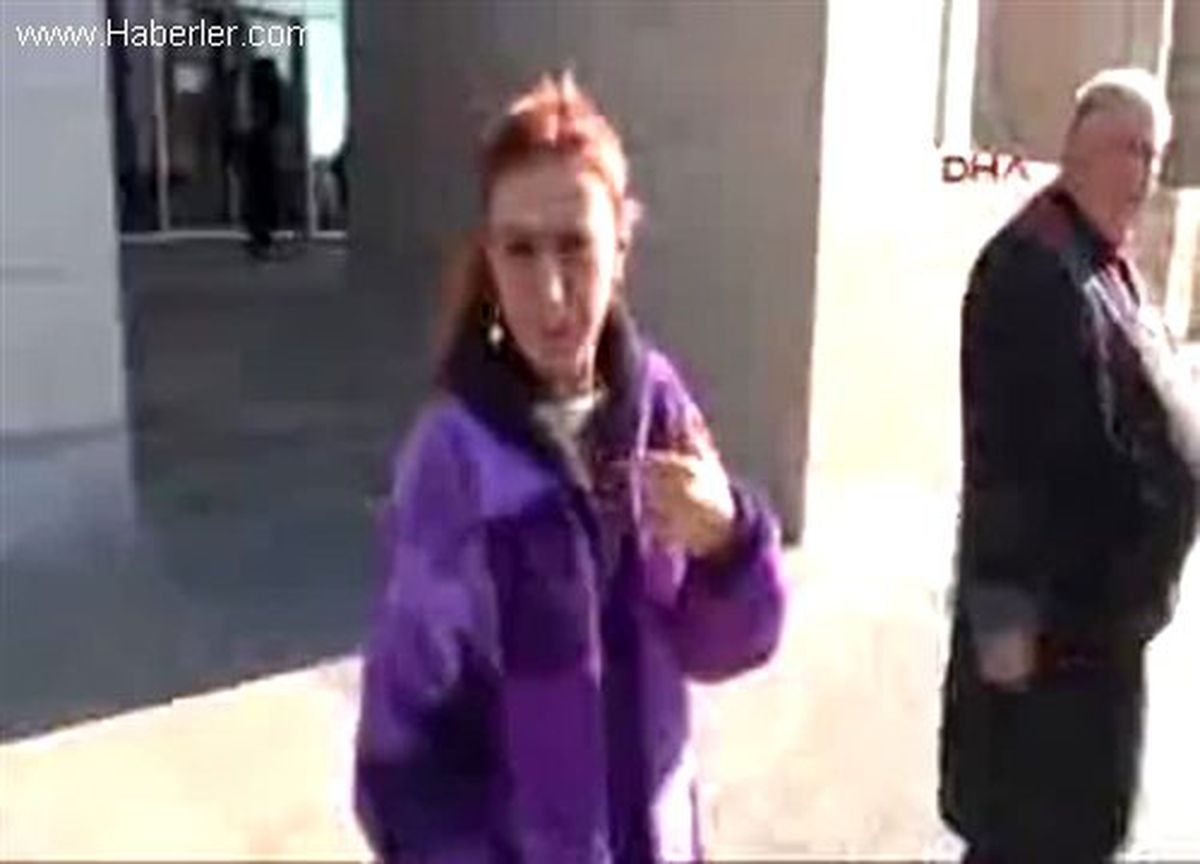 Yıldız Tilbe\'den "Şifremi Çaldılar" Şikayeti