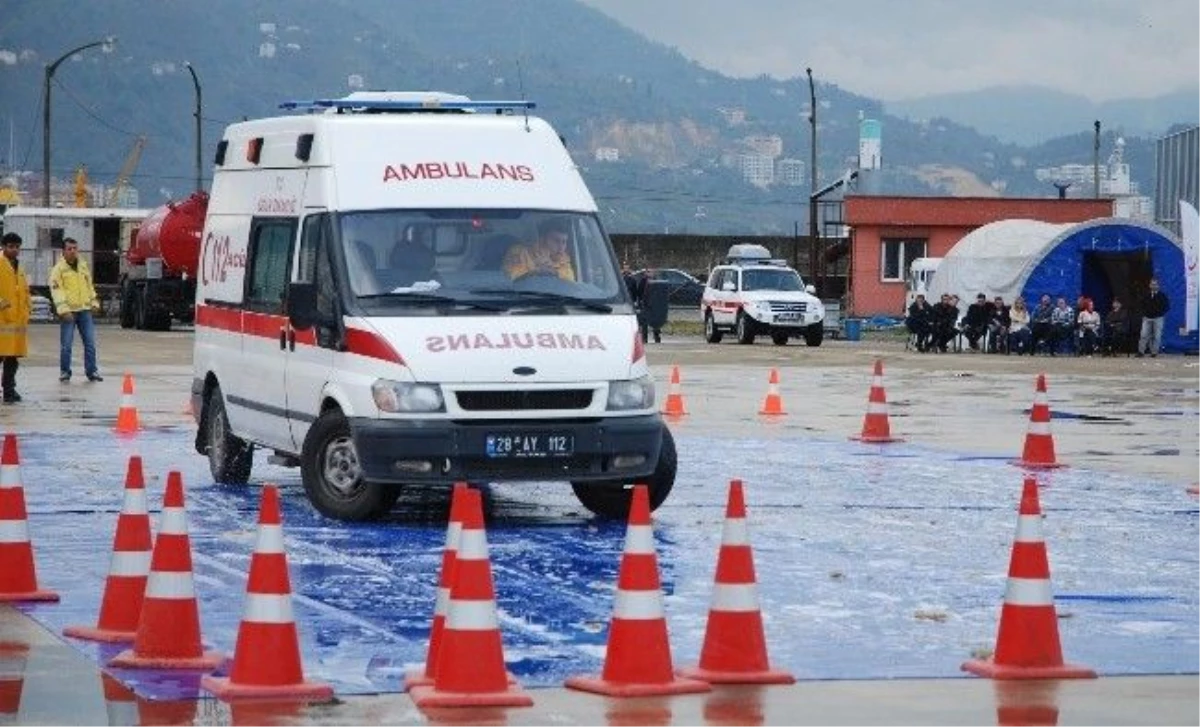 Giresun\'da Ambulans Şoförleri Zorlu Şartlara Karşı Eğitildi