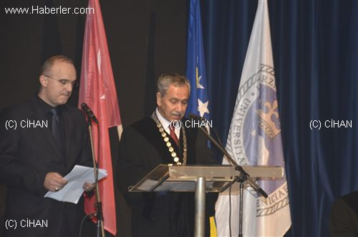 Arınç\'a, Bosna Hersek\'te Fahri Doktora