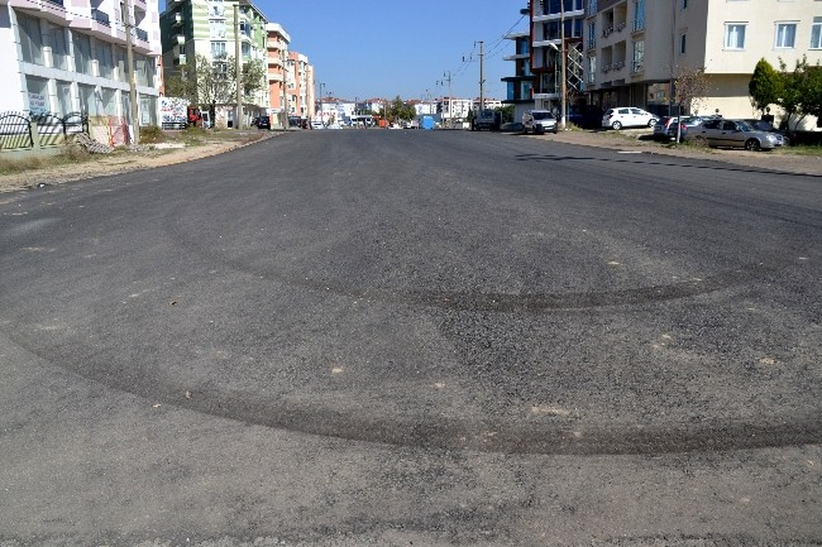 Bahriye Üçok Bulvarı Asfaltlandı