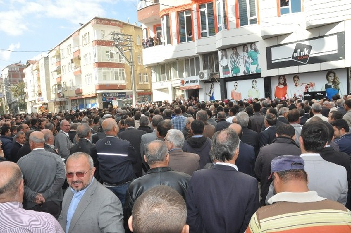 Başkan Şahin Adaylık Müracaatını Yaptı