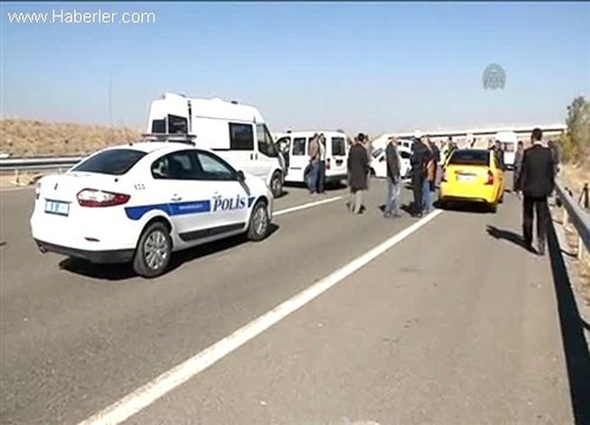 Başkentte bir kişi, eşini silahla öldürdükten sonra intihar etti